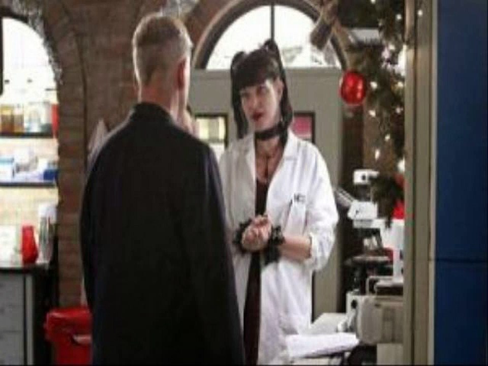 Watch NCIS Season 12 Episode 10 : House Rules Online Streaming Free HD