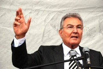 Baykal ve Erdoğan'ın Cumhurbaşkanlığı Atışması