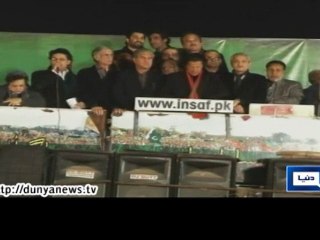 Even Imran Khan Couldn't control his tears on Peshawar Attack