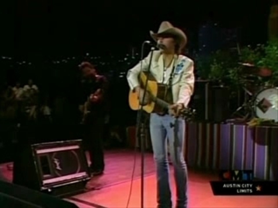 Dwight Yoakam Live part1