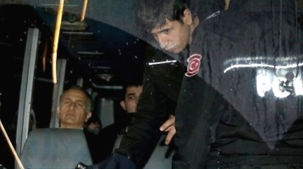 Ekrem Dumanlı: Gülen'den Talimat Almadım