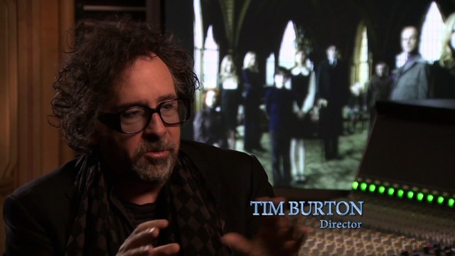 Dark Shadows - Strange Family Featurette