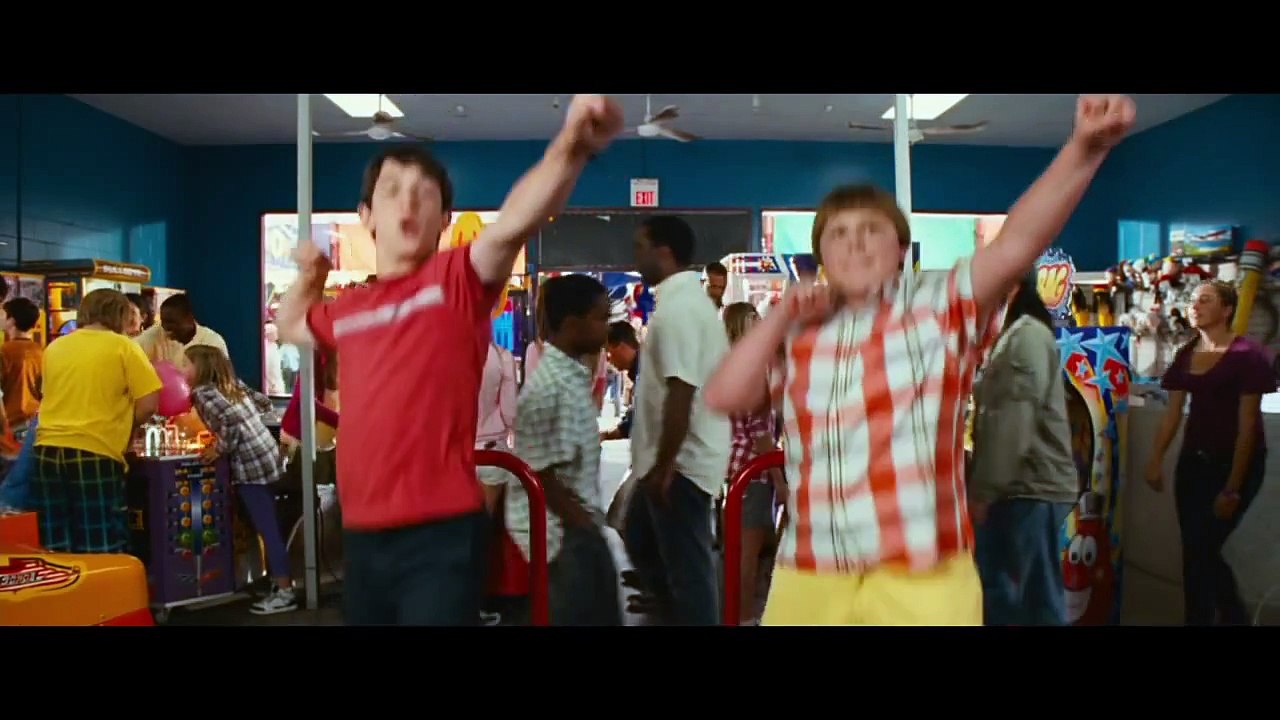 Diary Of A Wimpy Kid_ Dog Days _ Official Trailer _ 20th Century FOX