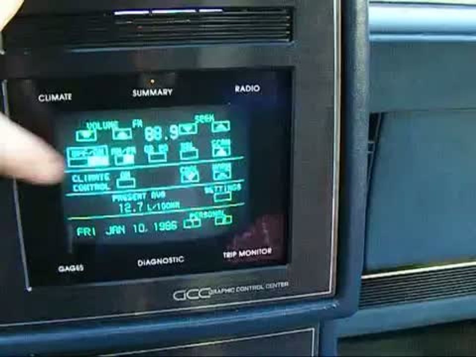 A quoi ressemblait un écran tactile embarqué dans les années 80 ?