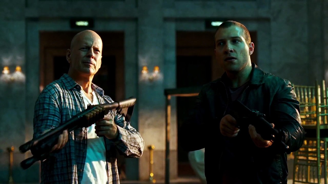 Die Hard _ Belle journée pour mourir - Extrait Ballroom Fight VOST HD