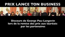 George Pau-Langevin, ministre des Outre-mer remet le prix des couveuses ultramarines