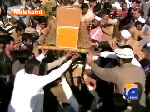 Geo News Headlines 18 December 2014, Funeral In Absentia Offered For Peshawar