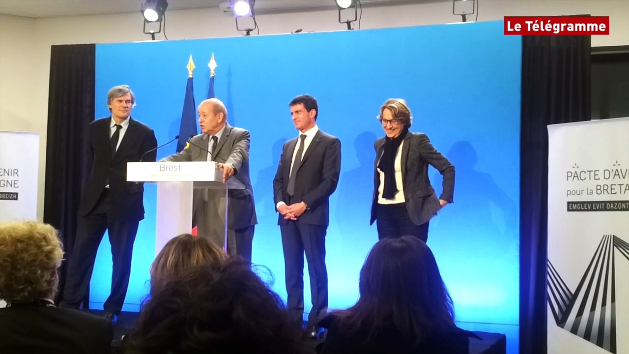 Défense. Le Drian : 124 suppressions de poste à Brest