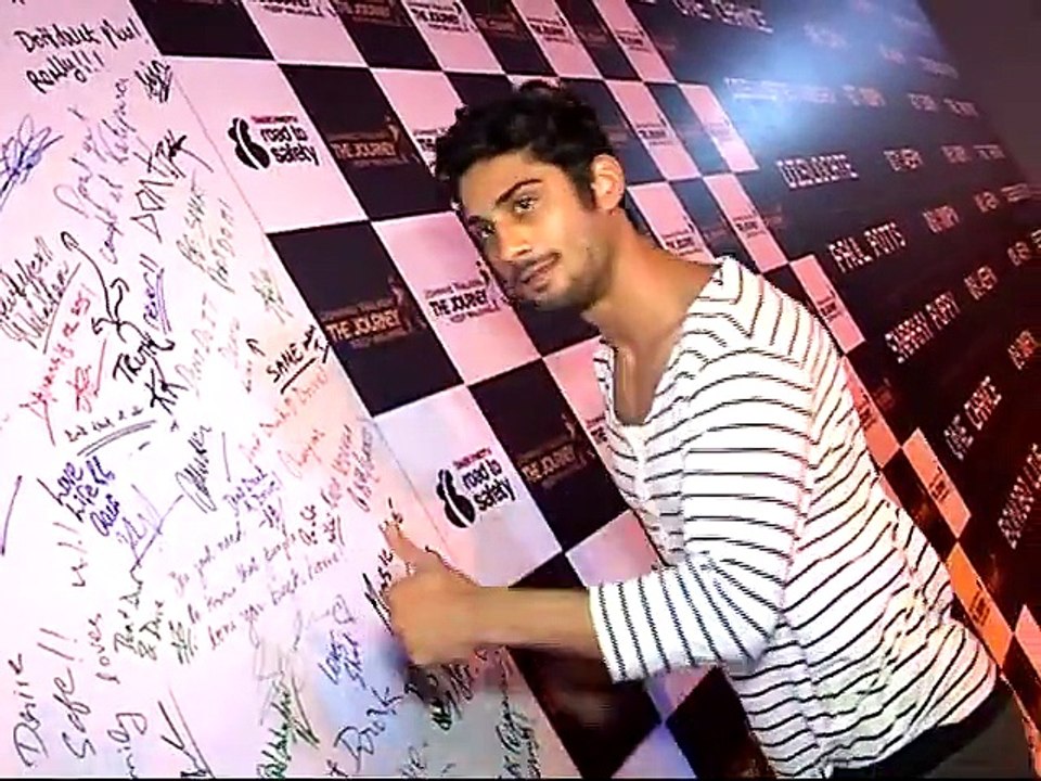 bollywood celebs at johny walker festival night  new bollywood movies news 2014 - By bollywood Flashy