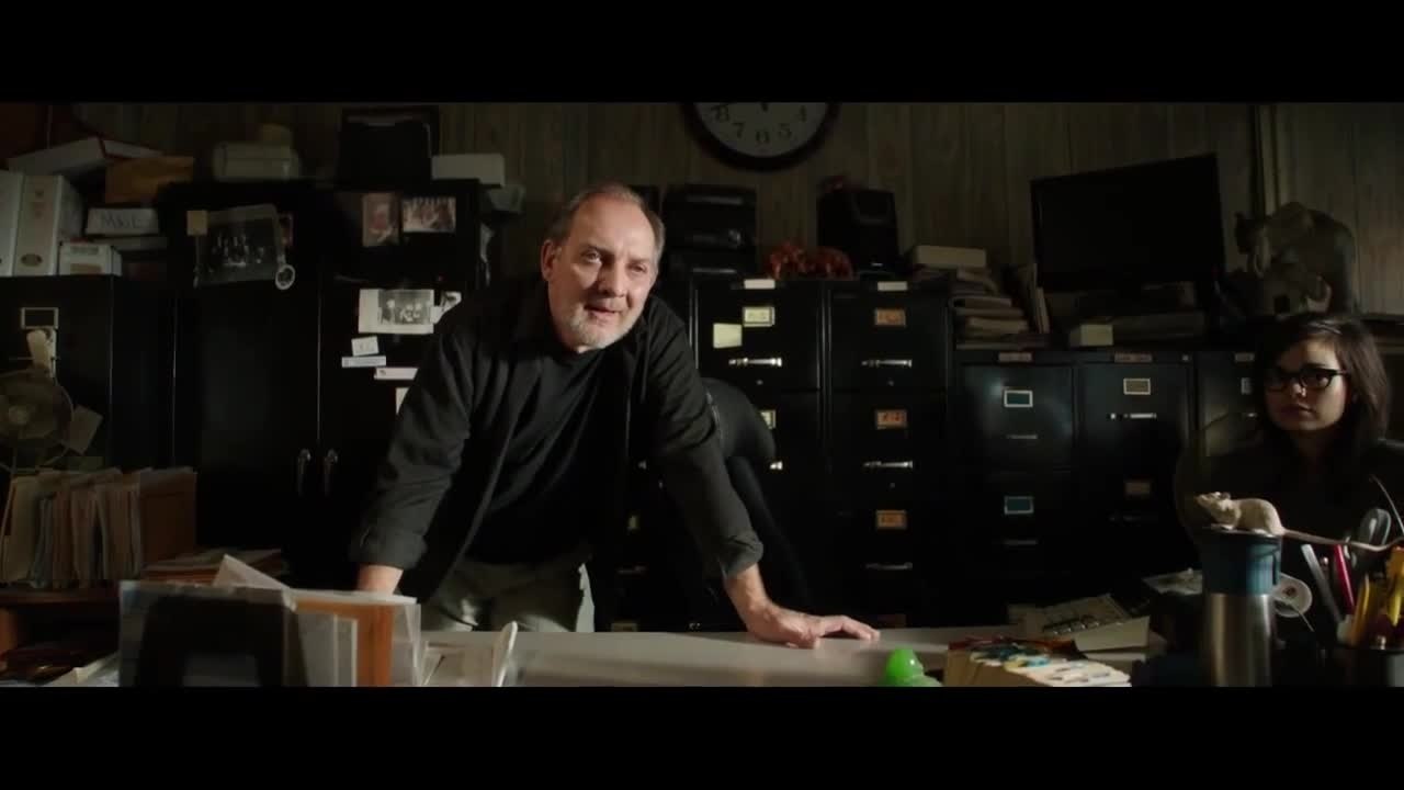 Free The Nipple - Clip Who Runs the World (English) HD