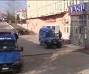 Eski savcı ve polisin bulunduğu araçta uyuşturucu ele geçirildi