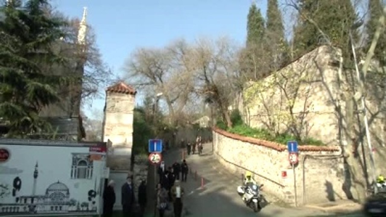 Başbakan Davutoğlu İstanbul'da
