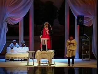 Жениха вызывали, девочки?