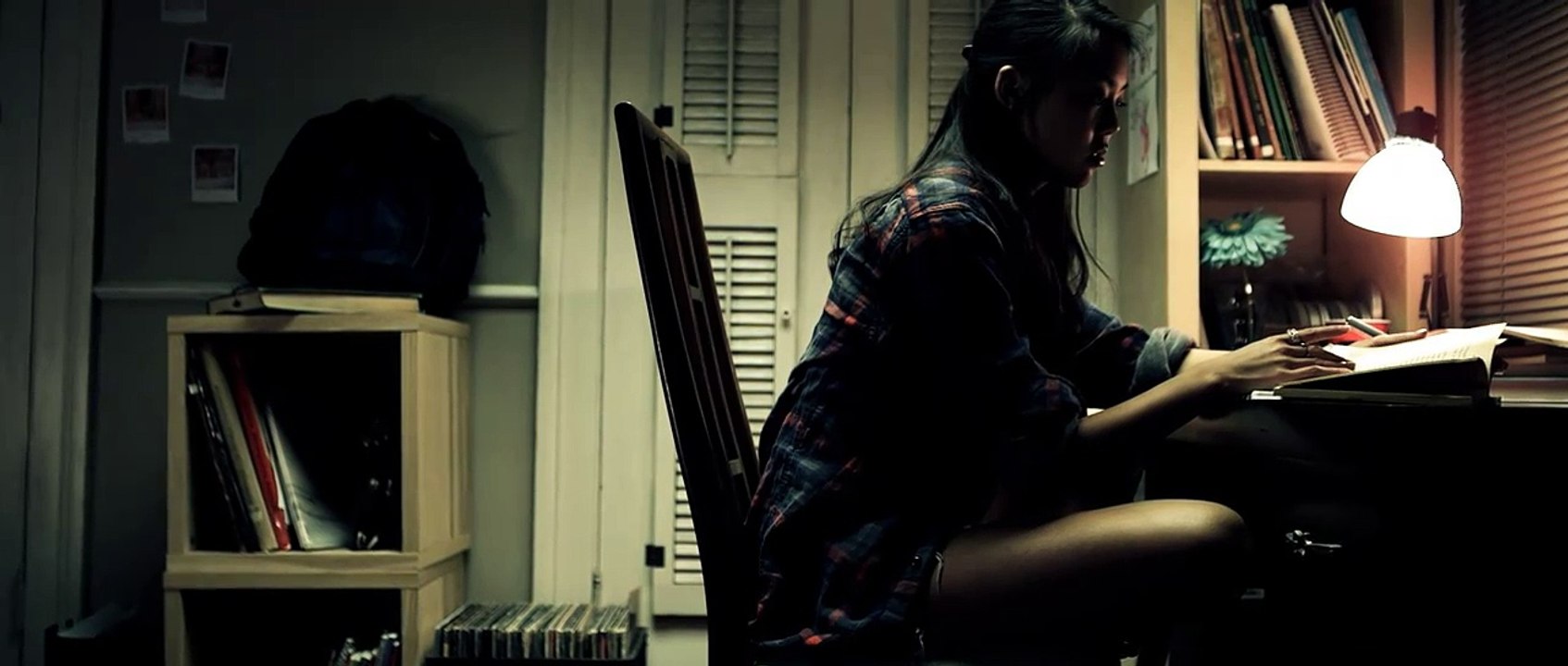 Burning In The Skies (International Video) - Linkin Park