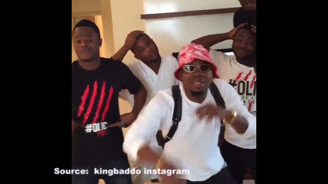 Olamide freestyles with his goons - puls etv uncut