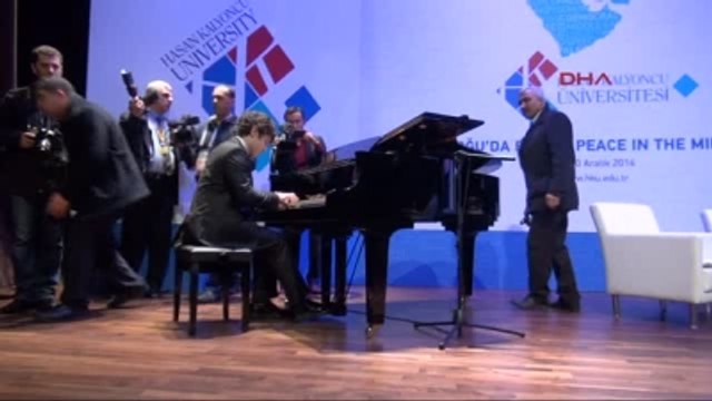 Gaziantep Belediye Başkanı Fatma Şahin Ortadoğu'da Barış- Aktörler, Sorunlar ve Çözüm Arayışları...