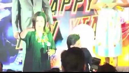 Bigg Boss 8 HOST Salman Khan GETS REPLACED by Farah Khan  SHOCKING - By Bollywood Flashy