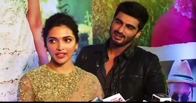 Hrithik Roshan's SHOCKING REACTION on AFFAIR with Kangana Ranaut - By Bollywood Flashy