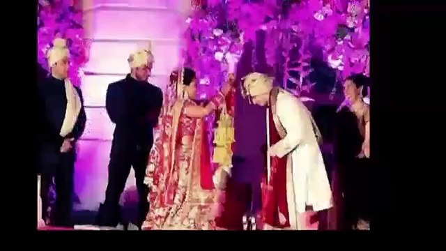 'Shahrukh Khan' ATTENDS Salman Khan's sister Arpita Khan's 'GRAND RECEPTION' - By Bollywood Flashy