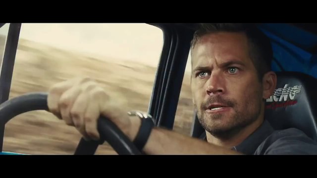 FAST & FURIOUS 6 - Extrait 3 _Brian sauve Roman du tank_ VOSTF - Le 22 Mai au cinéma