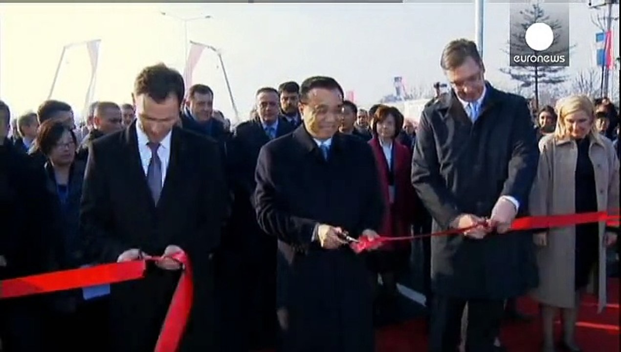 Von China finanzierte Donaubrücke in Belgrad eröffnet