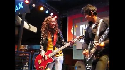 Suffocating-Pay suffers from his family