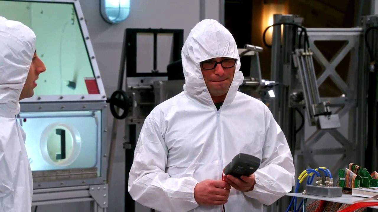 The Big Bang Theory - Clean Room Not So Clean Anymore