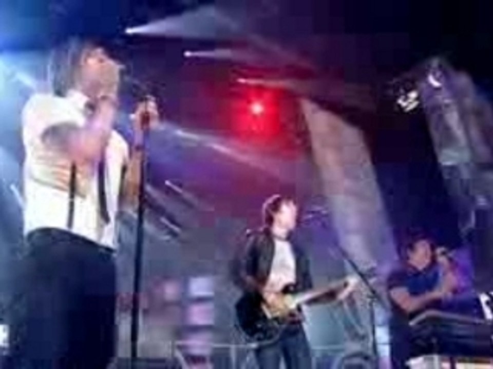 Lostprophets - Rooftops (Live on TOT)