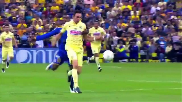 3 cartons rouges en 9 min pour la même équipe! Les Tigres un peu agressifs...