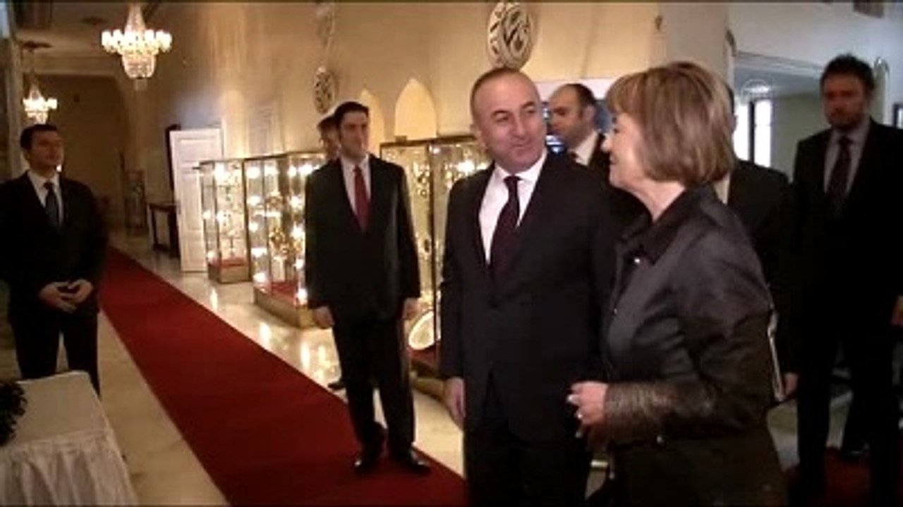 Çavuşoğlu, Hırvatistan Dışişleri Bakanı Pusiç ile Bir Araya Geldi