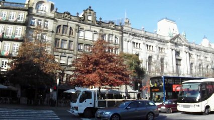 De la cathédrale à la place de la République