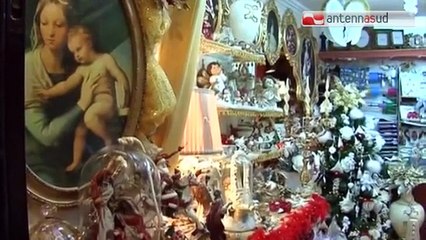 TG 18.12.14 L'atmosfera natalizia a Barivecchia, tra cartellate e capitone