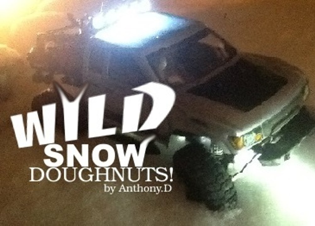 SNOW SCALIN DOUGHNUTS! Axial scx10 TRAIL HONCHO SNOW ACTION