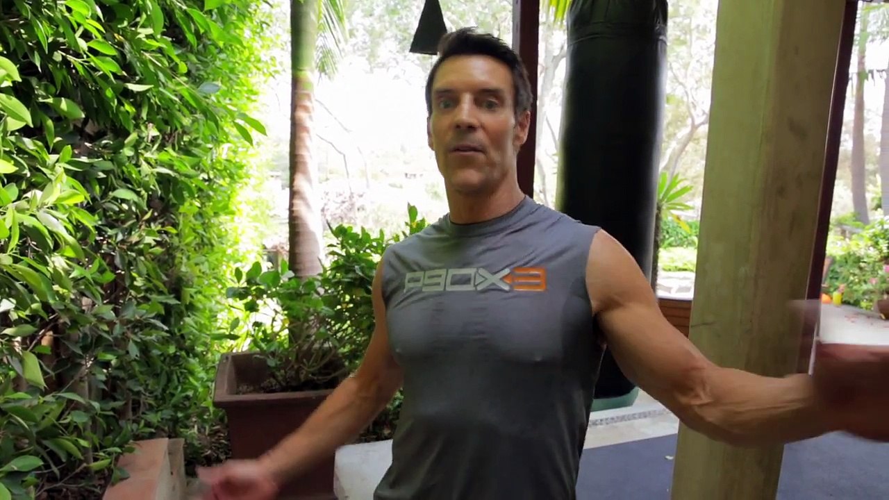 Home Gym Tour—Santa Monica, CA Tony Horton Fitness.