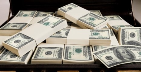 CEO 'Haketmedim' Deyip 2 Milyon Dolarlık İkramiyeyi Reddetti