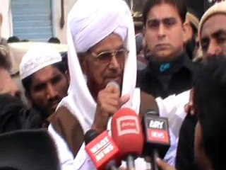 HAVELI LAKHA.PESHWER ATTACK RAILY MOLANA ABDULAZIZ ADDRESSING A GATHERING