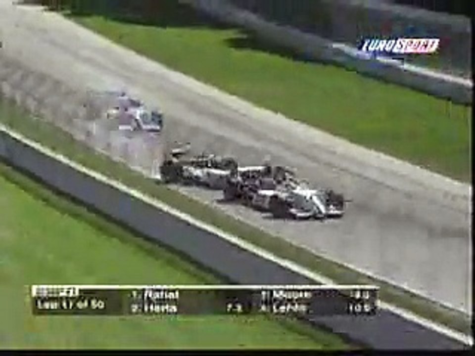 Deux F1 Superposées
