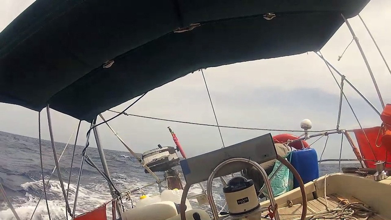 Navigation en voilier de  Montserrat aux Saintes