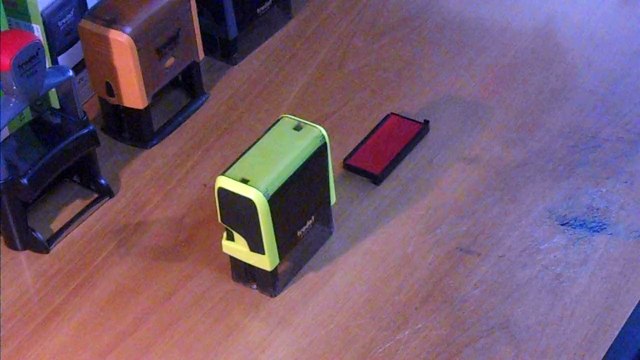 changer-encreur-trodat-printy-4914