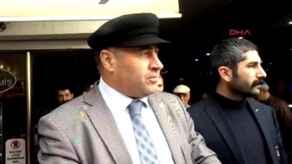 Gebze CHP İlçe Binasına Asılan Pankart İndirildi 2