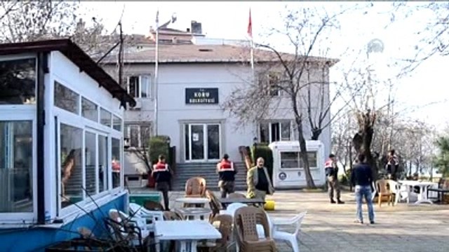 Motorlu Testereyle Belediyeyi Basıp Eşyalara Zarar Verdi