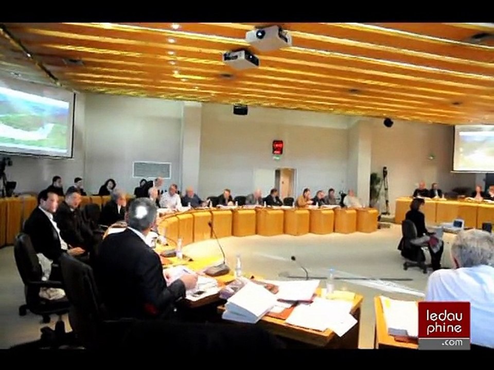 Un clash au conseil général de l'Ardèche