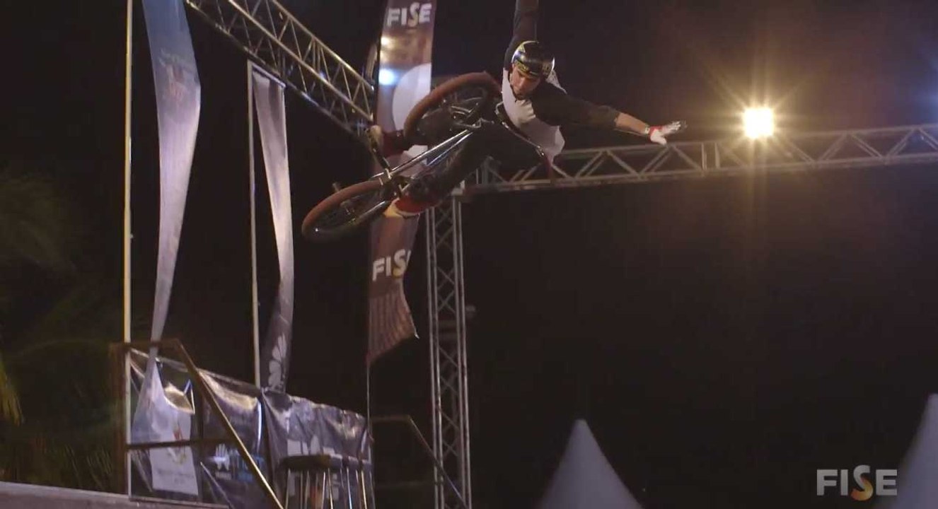 Maxime Charveron - 1st Qualification BMX Park Pro - FISE World Malaysia 2014
