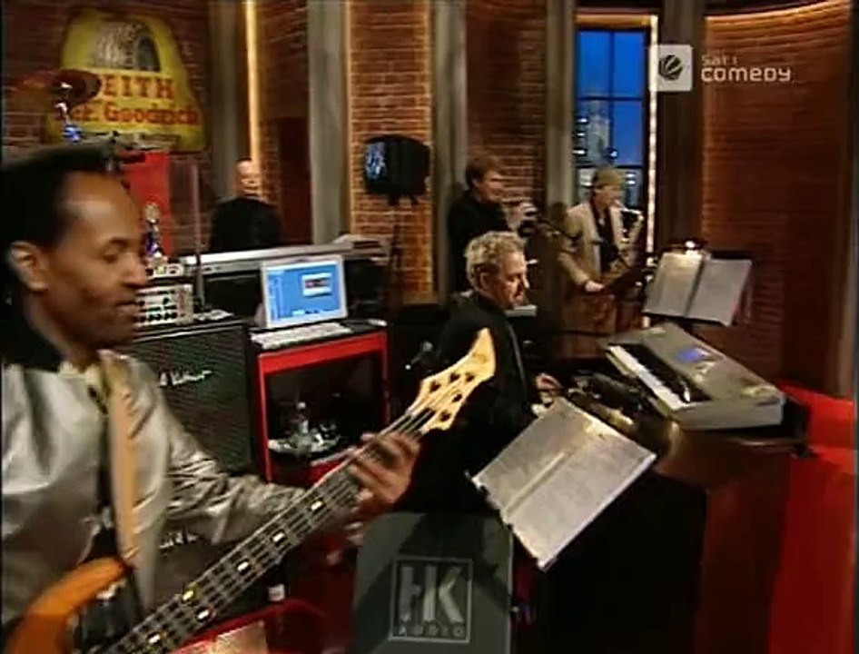 Die Harald Schmidt Show - 1178 - 2002-12-10 - Nicolette Krebitz, Neuer Nachbar VIVA