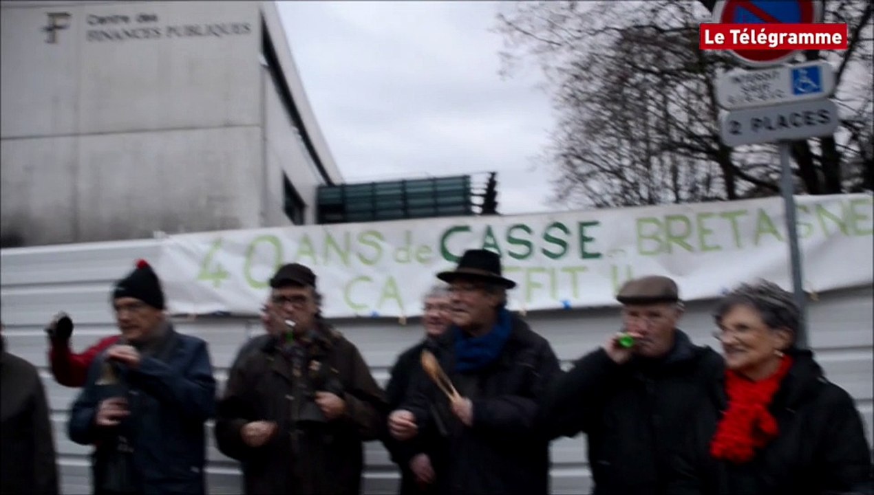 Morlaix. Hôtel des impôts : du bruit pour protester