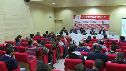 French football ace Abidal retires for 'personal reasons'