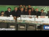 Imran Khan cldnt control his tears as Faisal Javed Khan says his last words at Azadi Dharna for Martyrs of Peshawar