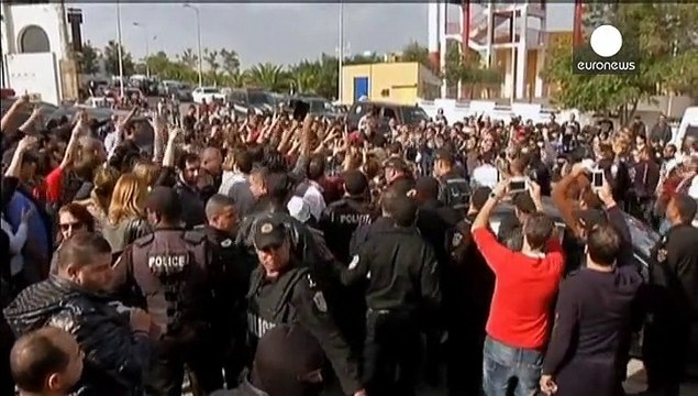 Présidentielle tunisienne historique : dernier round entre Essebsi et Marzouki