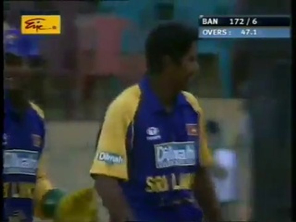 Funniest Cricket Catch Everrrr