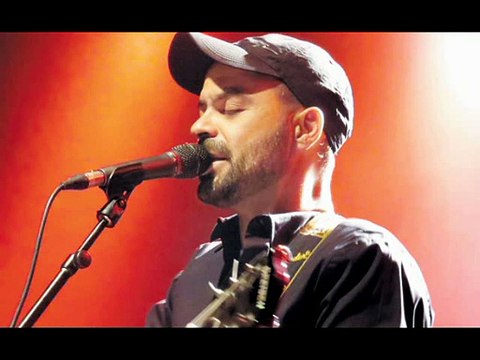 עמיר בניון ומיכה שטרית - שמחות קטנות קריוקי